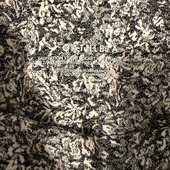 Athleta Salutation Stash Tight - Picture 4 of 4